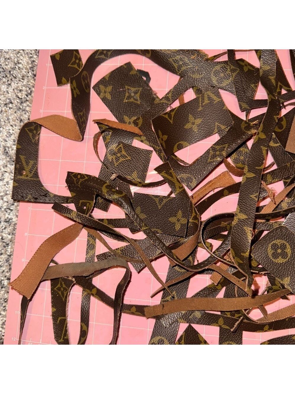 Louis Vuitton Brown Monogram Leather Scrap Pieces bundle 5 - Picture 6 of 11